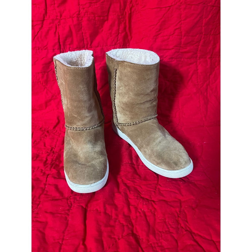 UGG Suede Leather Boots Tan Brown Sheepskin Lining White Platform Women's